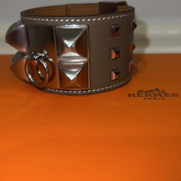 Authentic Hermes Collier de Chien CDC STUDDED Swift Etoupe Bracelet T2 - Picture 10 of 11